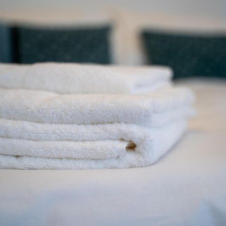 Apartamentos Gomerez 30 グラナダ エクステリア 写真