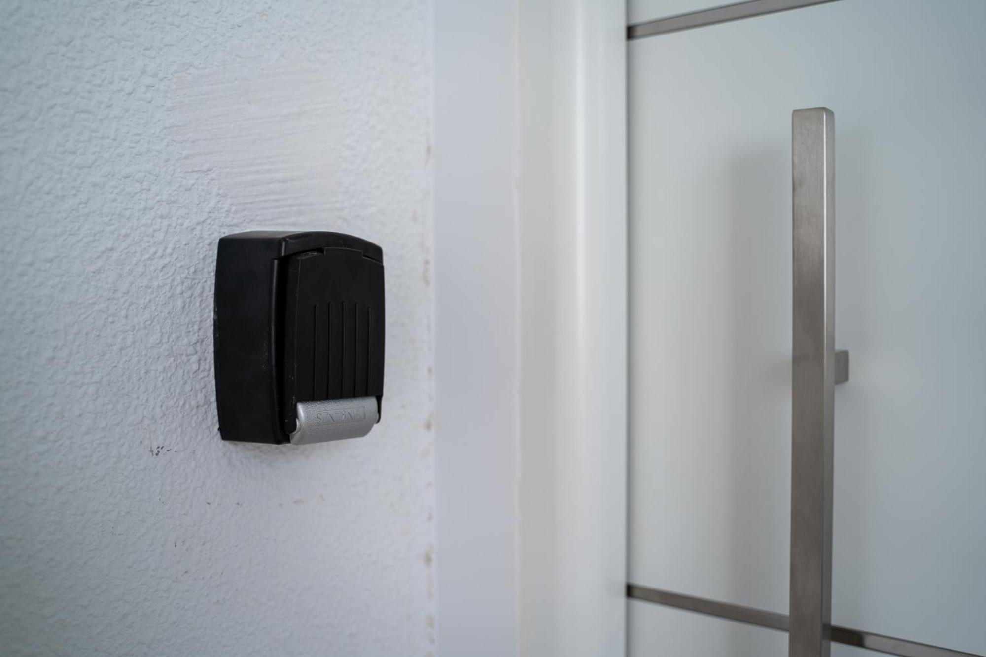 Apartamentos Gomerez 30 グラナダ エクステリア 写真