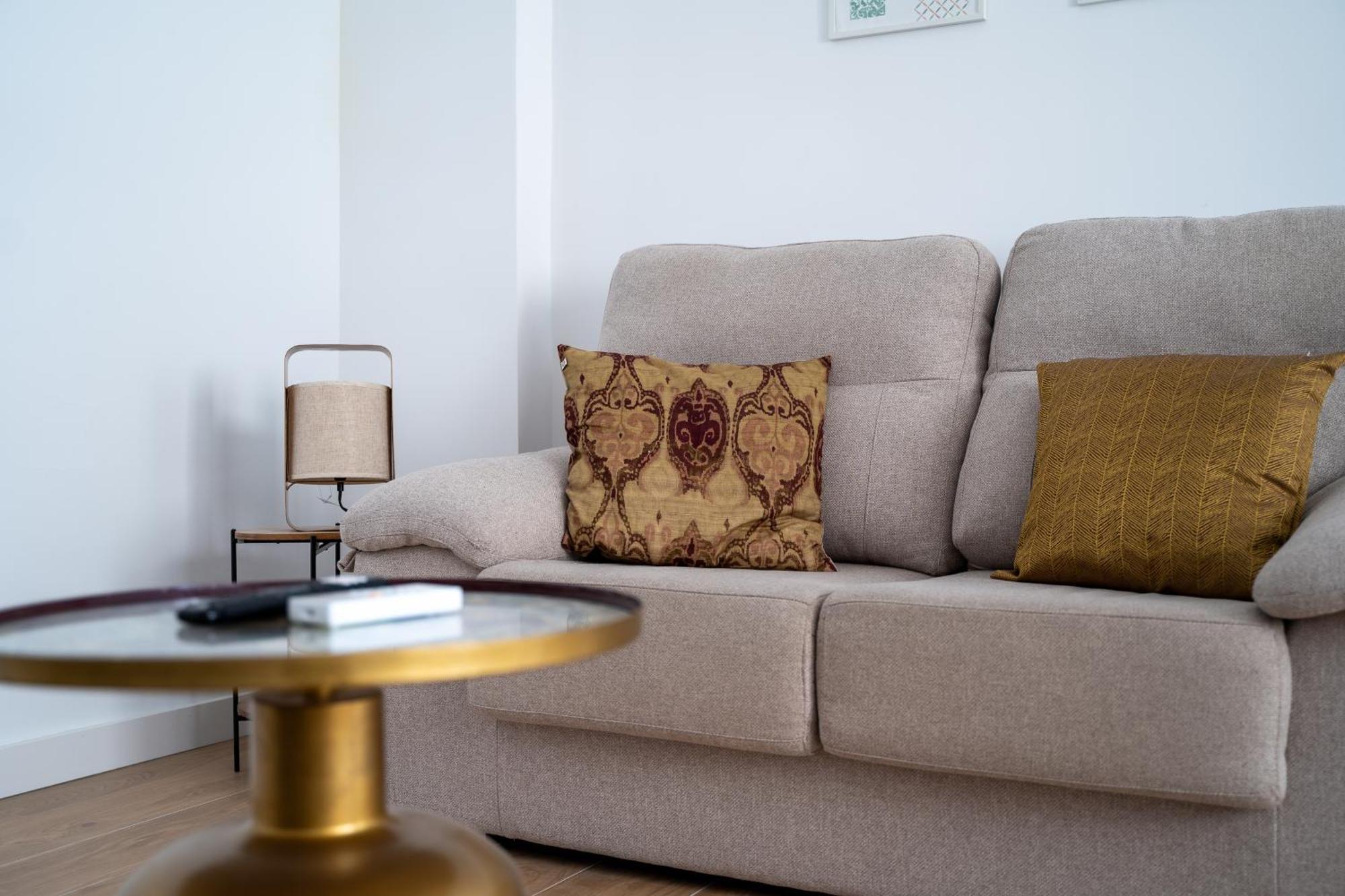 Apartamentos Gomerez 30 グラナダ エクステリア 写真