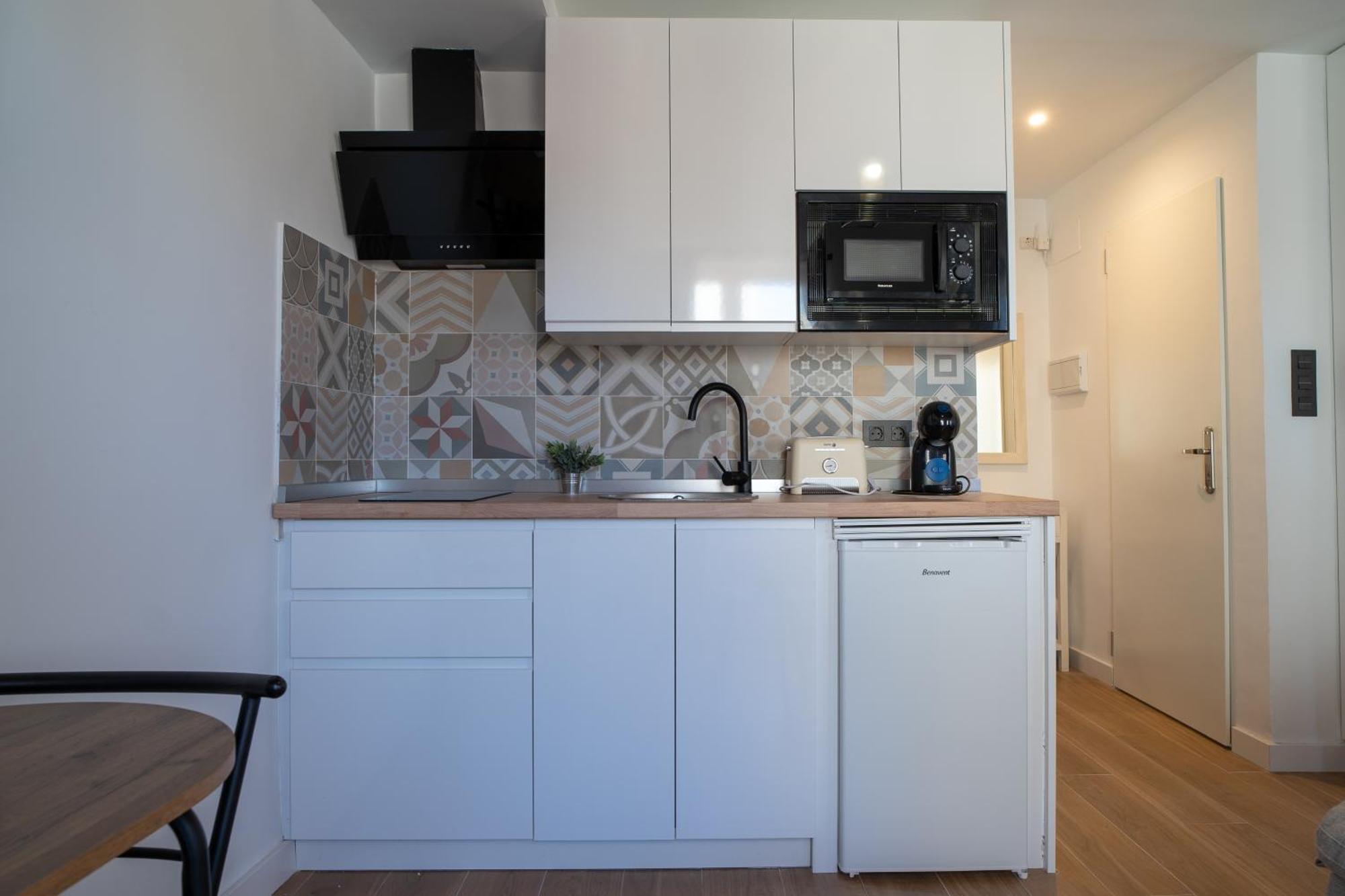 Apartamentos Gomerez 30 グラナダ エクステリア 写真